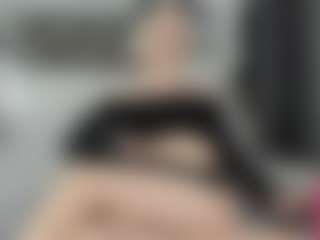 SilverFoxxxxy's Live Sex Cam Show