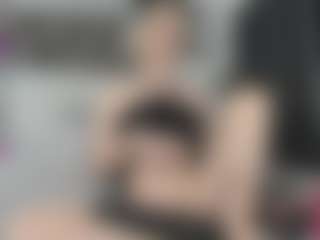 SilverFoxxxxy's Live Sex Cam Show