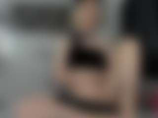 SilverFoxxxxy's Live Sex Cam Show