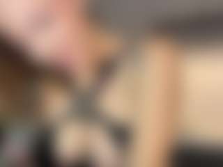 Selene Wild's Live Sex Cam Show