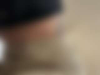 Selene Wild's Live Sex Cam Show
