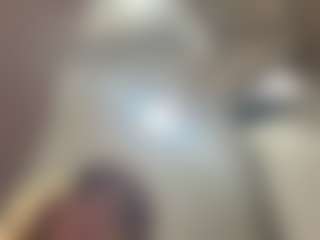 Selene Wild's Live Sex Cam Show