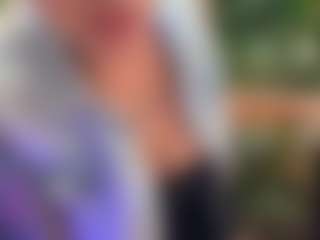 Selene Wild's Live Sex Cam Show