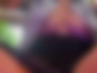Selene Wild's Live Sex Cam Show