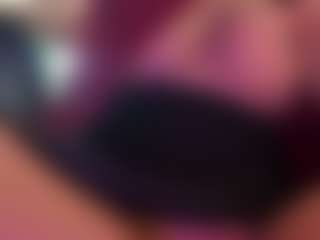 Selene Wild's Live Sex Cam Show