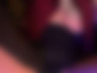 Selene Wild's Live Sex Cam Show