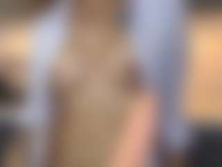 Selene Wild's Live Sex Cam Show
