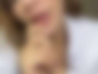 Selene Wild's Live Sex Cam Show