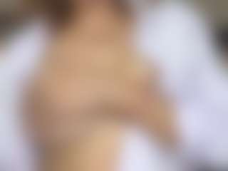 Selene Wild's Live Sex Cam Show