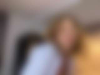 Live cam show with Selene Wild - Red Hair on Streamer API