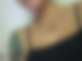 Selene Wild's Live Sex Cam Show