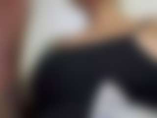 Selene Wild's Live Sex Cam Show