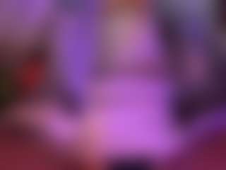 Live cam show with Selene Wild - Big Ass on Fling VIP Chat