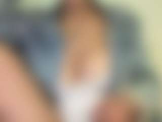 Selene Wild's Live Sex Cam Show