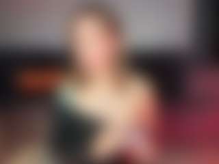 Selene Wild's Live Sex Cam Show