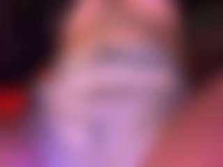 Selene Wild's Live Sex Cam Show