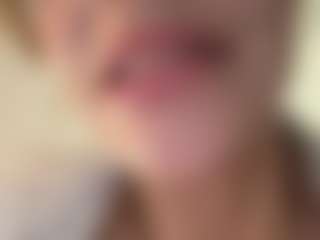 Selene Wild's Live Sex Cam Show