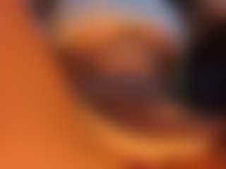 Live cam show with Selene Wild - Squirt on xfollow cams