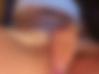 Selene Wild's Live Sex Cam Show