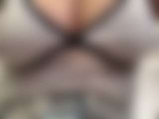 Selene Wild's Live Sex Cam Show