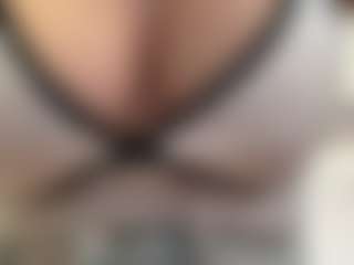 Selene Wild's Live Sex Cam Show