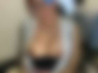 Selene Wild's Live Sex Cam Show