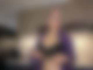 Selene Wild's Live Sex Cam Show