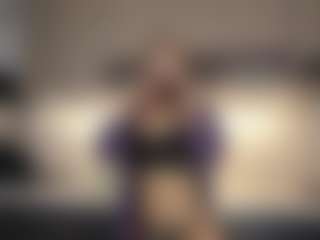 Selene Wild's Live Sex Cam Show