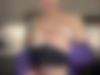 Selene Wild's Live Sex Cam Show