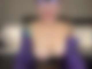 Selene Wild's Live Sex Cam Show