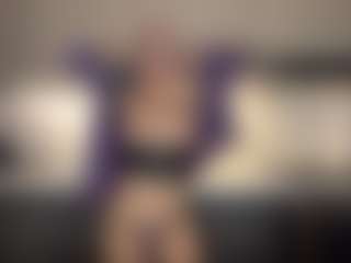 Selene Wild's Live Sex Cam Show