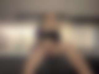 Selene Wild's Live Sex Cam Show