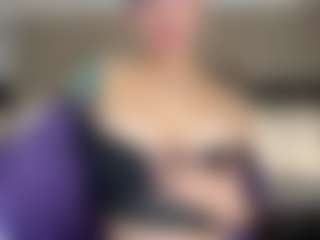 Selene Wild's Live Sex Cam Show