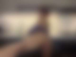 Selene Wild's Live Sex Cam Show