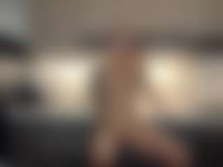 Live cam show with Selene Wild - Pornstar Brown Eyes on Camsoda