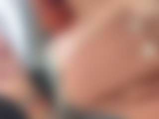Selene Wild's Live Sex Cam Show