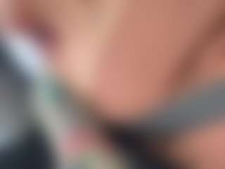 Selene Wild's Live Sex Cam Show