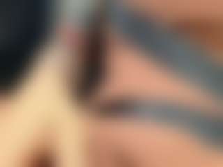 Selene Wild's Live Sex Cam Show