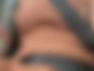 Selene Wild's Live Sex Cam Show