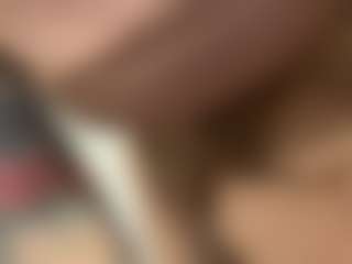 Selene Wild's Live Sex Cam Show