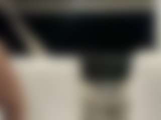 Selene Wild's Live Sex Cam Show