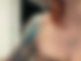 Live cam show with Selene Wild - Bluehair on Hubzter Live