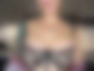 Selene Wild's Live Sex Cam Show