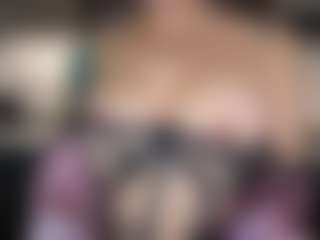 Selene Wild's Live Sex Cam Show