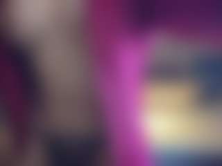 Selene Wild's Live Sex Cam Show
