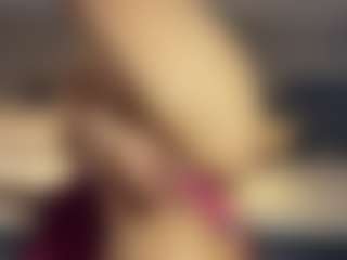 Selene Wild's Live Sex Cam Show