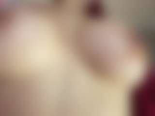 Selene Wild's Live Sex Cam Show