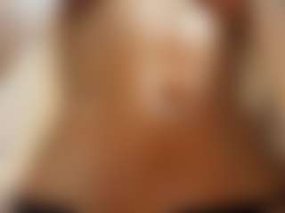 Selene Wild's Live Sex Cam Show