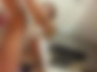 Selene Wild's Live Sex Cam Show