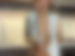 Selene Wild's Live Sex Cam Show